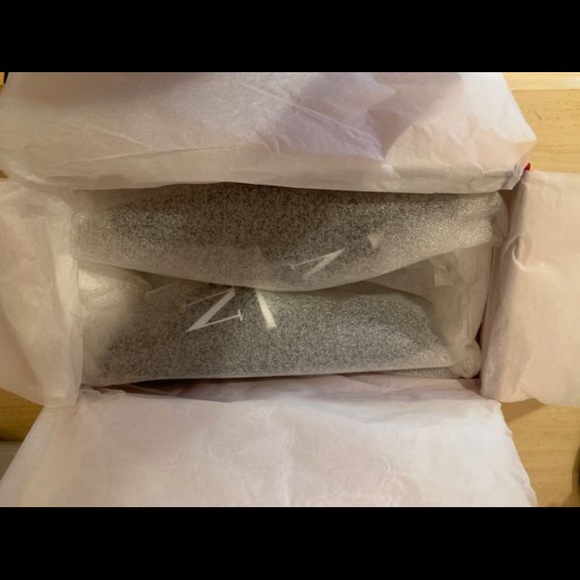 Valentino VLTN Pool Slide Sandals - Picture 4 of 8